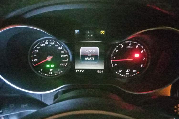 Used Mercedes-Benz GLC 2019 GLC 260 L 4MATIC Dynamic Model Instrument Cluster