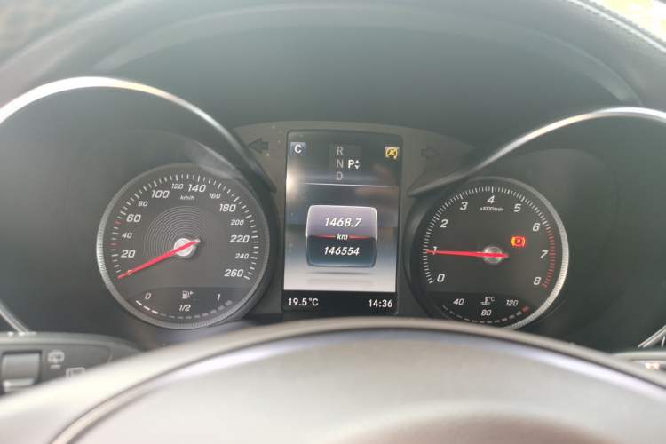 Used Mercedes-Benz GLC 2019 Facelift GLC 260 L 4MATIC Luxury Model Instrument Cluster