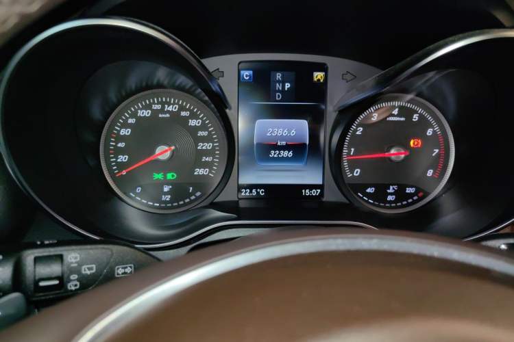 Used Mercedes-Benz GLC 2019 Facelift GLC 260 L 4MATIC Luxury Model Instrument Cluster