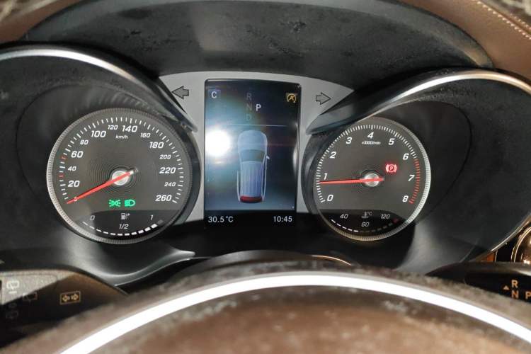 Used Mercedes-Benz GLC 2019 GLC 260 L 4MATIC Dynamic Model Instrument Cluster