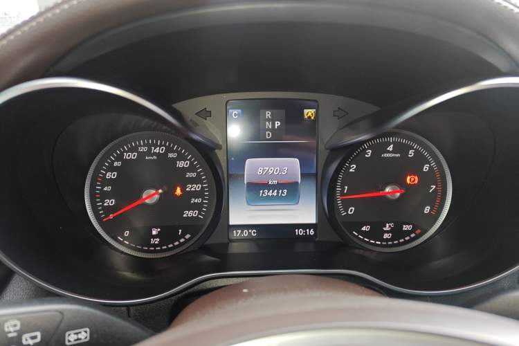 Used Mercedes-Benz GLC 2019 Facelift GLC 260 L 4MATIC Luxury Model Instrument Cluster