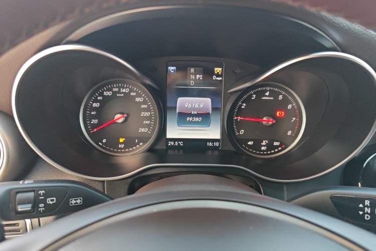 Used Mercedes-Benz GLC 2019 GLC 200 L 4MATIC Instrument Cluster