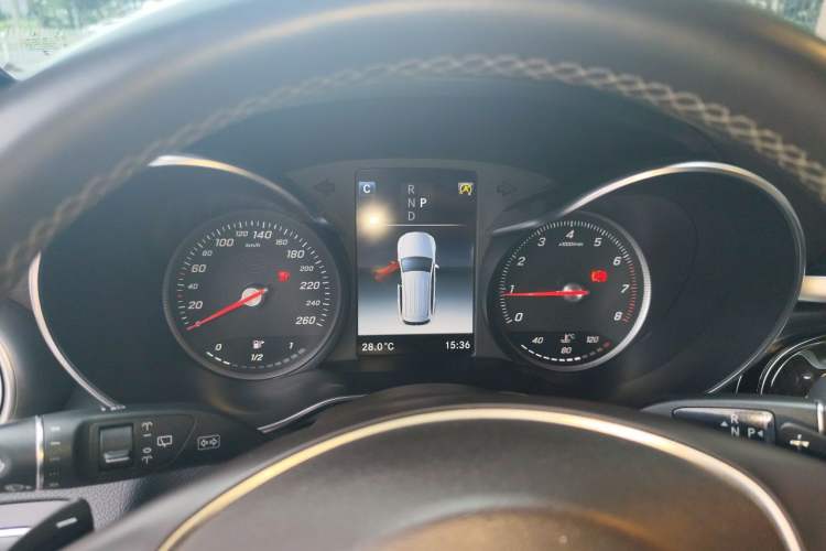 Used Mercedes-Benz GLC 2019 GLC 260 L 4MATIC Luxury Model Instrument Cluster
