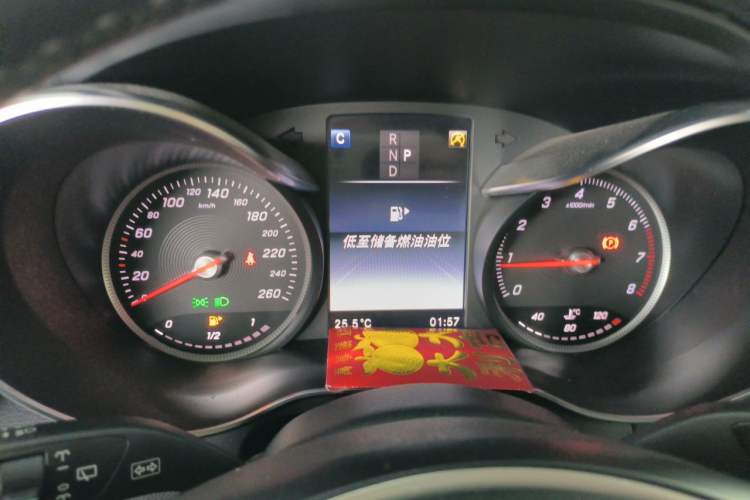 Used Mercedes-Benz GLC 2019 GLC 260 L 4MATIC Dynamic Model Instrument Cluster