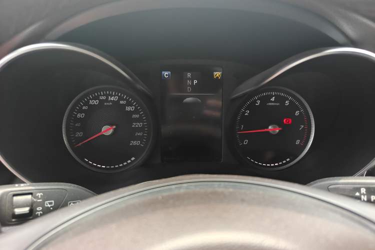 Used Mercedes-Benz GLC 2019 GLC 260 L 4MATIC Dynamic Model Instrument Cluster