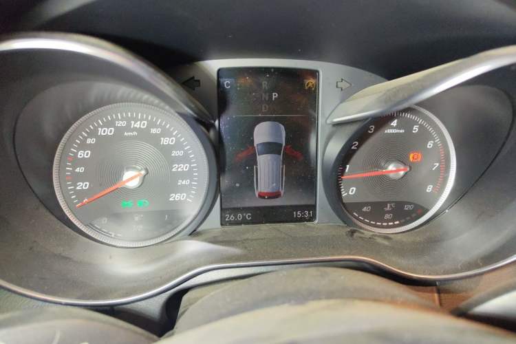 Used Mercedes-Benz GLC 2019 Facelift GLC 260 L 4MATIC Luxury Model Instrument Cluster