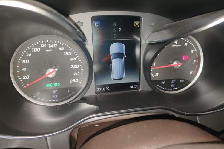 Used Mercedes-Benz GLC 2019 Facelift GLC 260 L 4MATIC Luxury Model Instrument Cluster