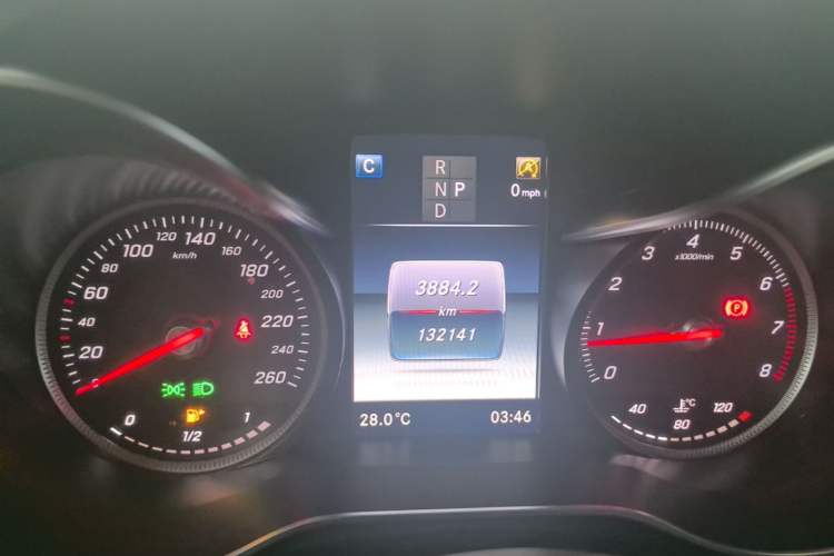 Used Mercedes-Benz GLC 2019 Facelift GLC 260 L 4MATIC Luxury Model Instrument Cluster
