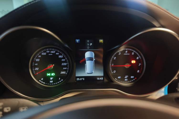 Used Mercedes-Benz GLC 2019 GLC 200 L 4MATIC Instrument Cluster