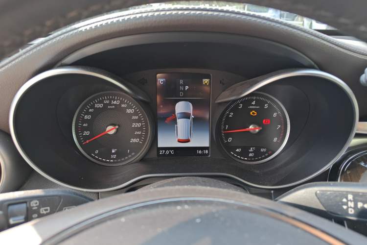 Used Mercedes-Benz GLC 2019 GLC 260 L 4MATIC Dynamic Model Instrument Cluster