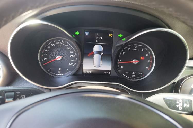 Used Mercedes-Benz GLC 2019 GLC 300 L 4MATIC Dynamic Model Instrument Cluster
