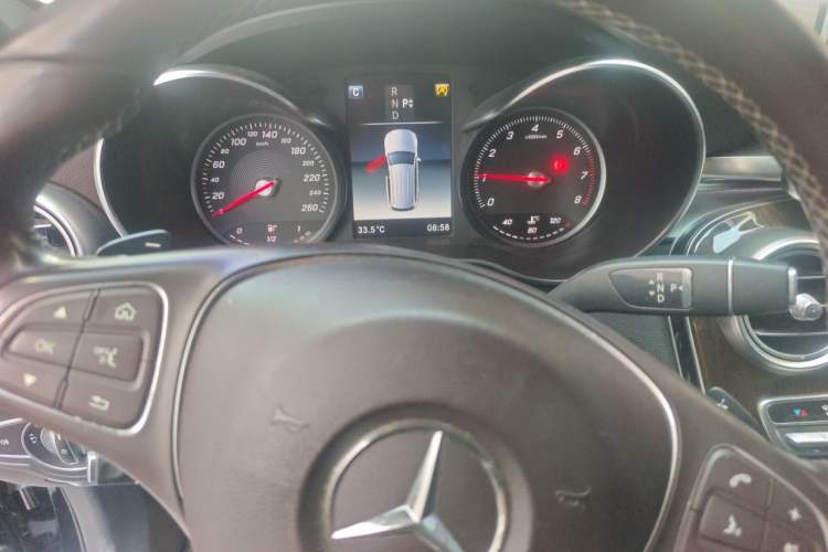 Used Mercedes-Benz GLC 2019 GLC 260 L 4MATIC Dynamic Model Instrument Cluster