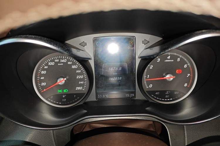 Used Mercedes-Benz GLC 2019 GLC 260 4MATIC Dynamic Edition Instrument Cluster