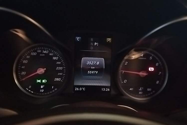 Used Mercedes-Benz GLC 2019 GLC 260 L 4MATIC Dynamic Model Instrument Cluster