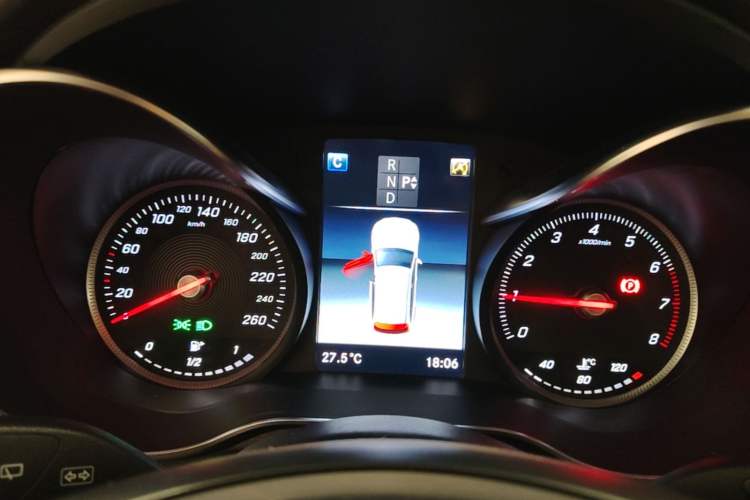 Used Mercedes-Benz GLC 2019 Facelift GLC 260 L 4MATIC Luxury Model Instrument Cluster