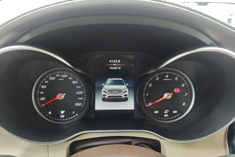 Used Mercedes-Benz GLC 2019 Facelift GLC 260 L 4MATIC Luxury Model Instrument Cluster