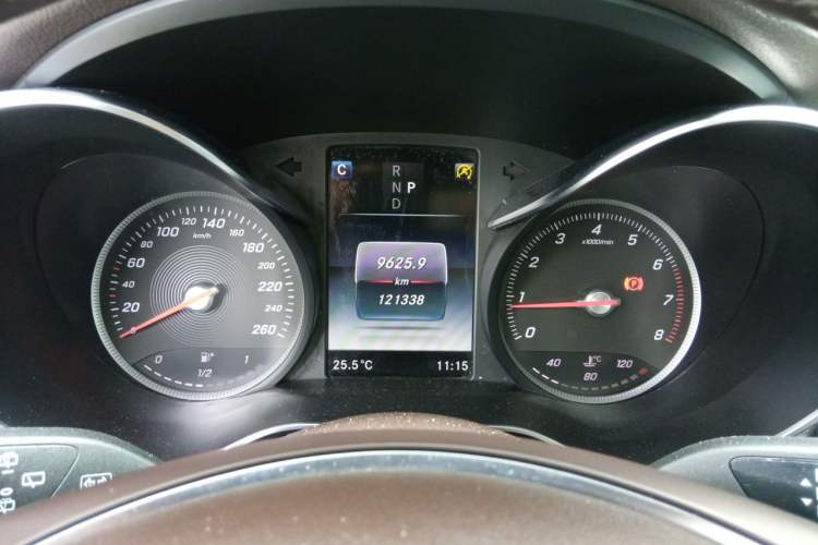 Used Mercedes-Benz GLC 2019 GLC 260 L 4MATIC Dynamic Model Instrument Cluster