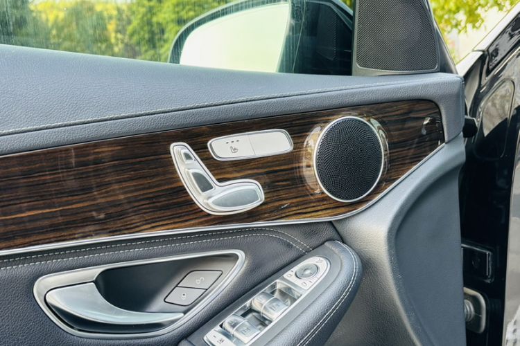 Used Mercedes-Benz GLC 2019 GLC 260 L 4MATIC Dynamic Model Interior 7