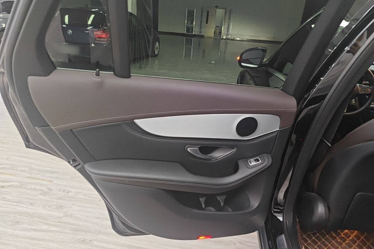 Used Mercedes-Benz GLC 2019 GLC 200 L 4MATIC Interior 8