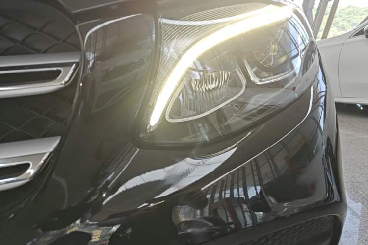 Used Mercedes-Benz GLC 2019 GLC 260 L 4MATIC Dynamic Model Left Front Headlight