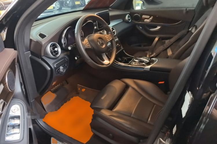 Used Mercedes-Benz GLC 2019 GLC 260 L 4MATIC Dynamic Model Left Front Seat