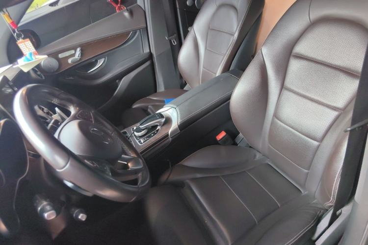 Used Mercedes-Benz GLC 2019 GLC 300 L 4MATIC Dynamic Model Left Front Seat