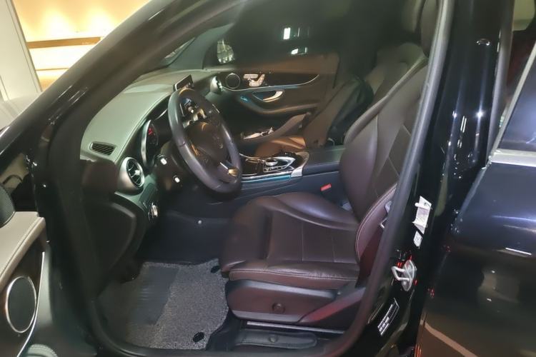 Used Mercedes-Benz GLC 2019 GLC 260 L 4MATIC Dynamic Model Left Front Seat