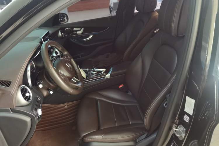 Used Mercedes-Benz GLC 2019 GLC 260 L 4MATIC Dynamic Model Left Front Seat