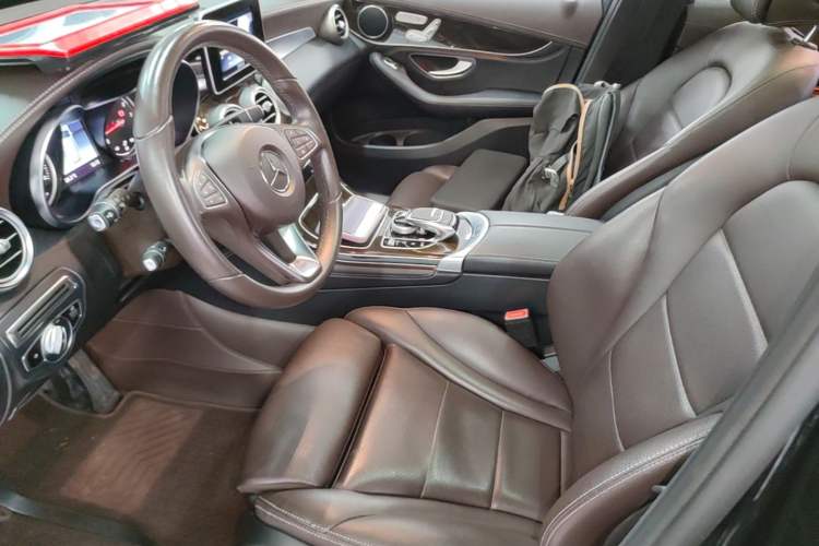 Used Mercedes-Benz GLC 2019 GLC 260 L 4MATIC Dynamic Model Left Front Seat