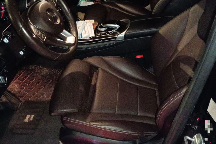 Used Mercedes-Benz GLC 2019 GLC 260 4MATIC Luxury Model Left Front Seat