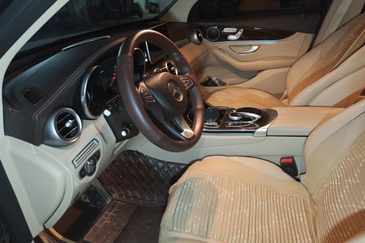 Used Mercedes-Benz GLC 2019 GLC 260 L 4MATIC Dynamic Model Left Front Seat