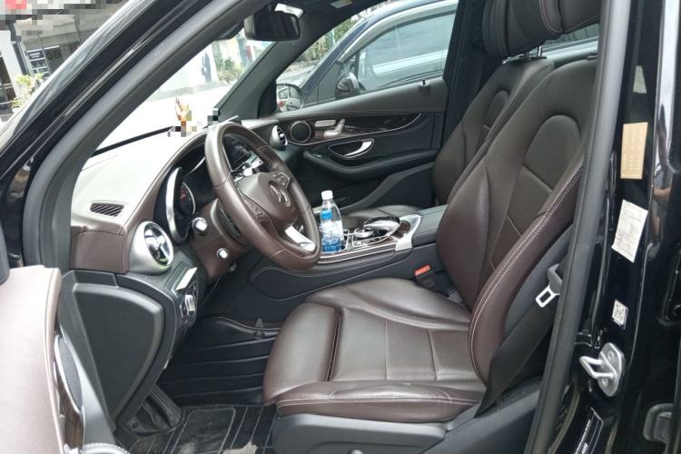 Used Mercedes-Benz GLC 2019 GLC 260 L 4MATIC Dynamic Model Left Front Seat