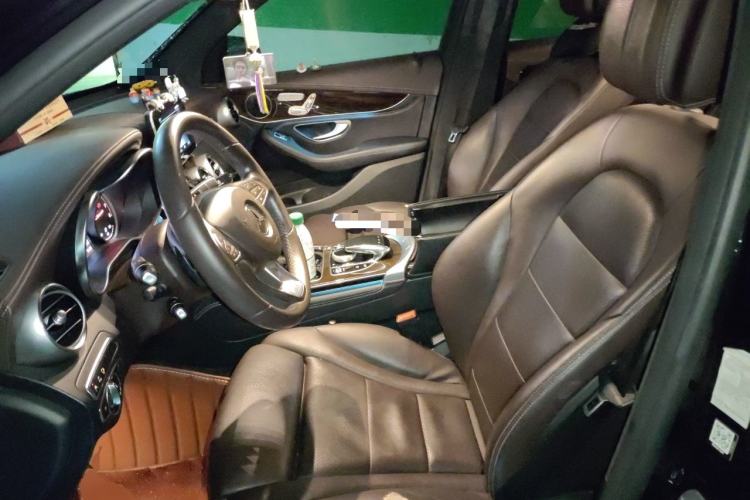 Used Mercedes-Benz GLC 2019 Facelift GLC 260 L 4MATIC Luxury Model Left Front Seat