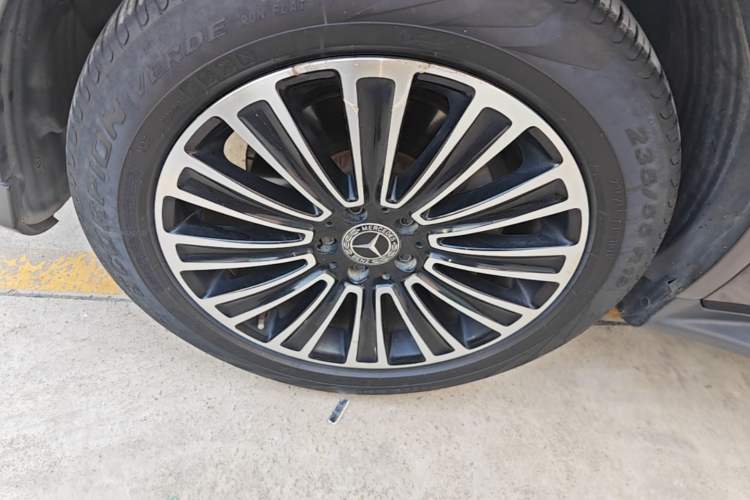 Used Mercedes-Benz GLC 2019 GLC 200 L 4MATIC Left Front Wheel Hub