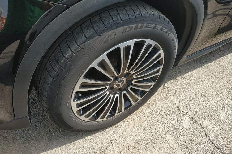 Used Mercedes-Benz GLC 2019 GLC 200 4MATIC Left Front Wheel Hub