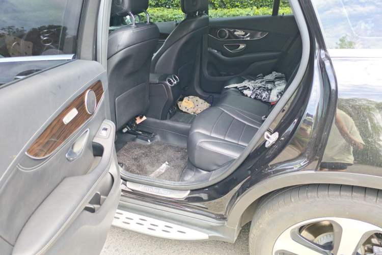Used Mercedes-Benz GLC 2019 GLC 260 L 4MATIC Luxury Model Left Rear Seat