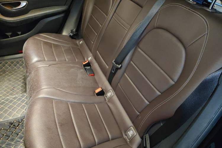 Used Mercedes-Benz GLC 2019 GLC 260 L 4MATIC Dynamic Model Left Rear Seat