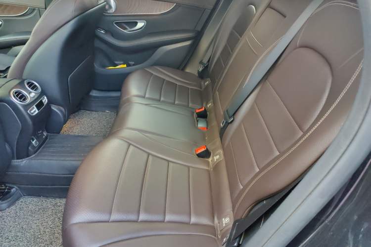 Used Mercedes-Benz GLC 2019 GLC 300 L 4MATIC Dynamic Model Left Rear Seat