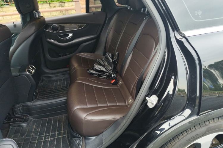 Used Mercedes-Benz GLC 2019 GLC 260 L 4MATIC Luxury Model Left Rear Seat