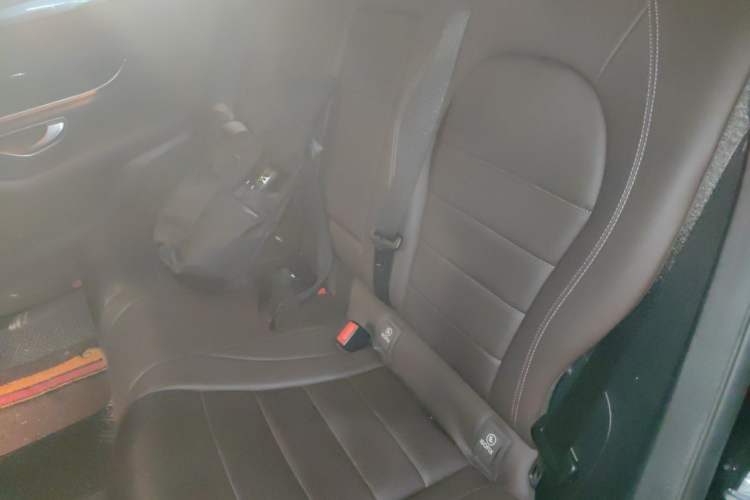 Used Mercedes-Benz GLC 2019 GLC 260 L 4MATIC Dynamic Model Left Rear Seat