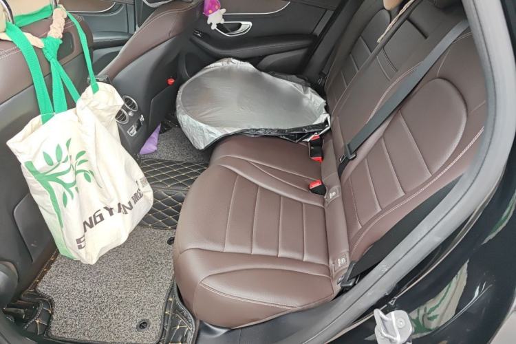 Used Mercedes-Benz GLC 2019 GLC 300 L 4MATIC Luxury Model Left Rear Seat
