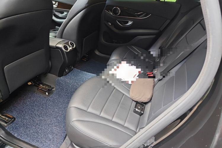 Used Mercedes-Benz GLC 2019 GLC 260 L 4MATIC Dynamic Model Left Rear Seat