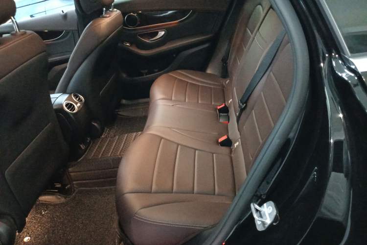 Used Mercedes-Benz GLC 2019 GLC 260 L 4MATIC Dynamic Model Left Rear Seat