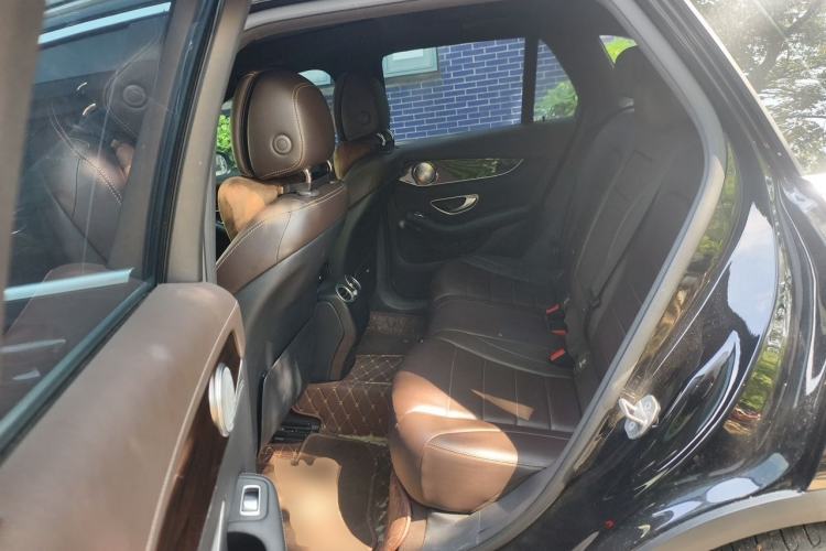 Used Mercedes-Benz GLC 2019 GLC 260 4MATIC Luxury Model Left Rear Seat