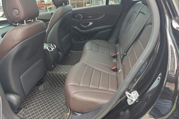 Used Mercedes-Benz GLC 2019 GLC 260 L 4MATIC Dynamic Model Left Rear Seat