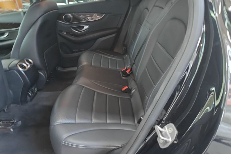 Used Mercedes-Benz GLC 2019 GLC 260 L 4MATIC Dynamic Model Left Rear Seat