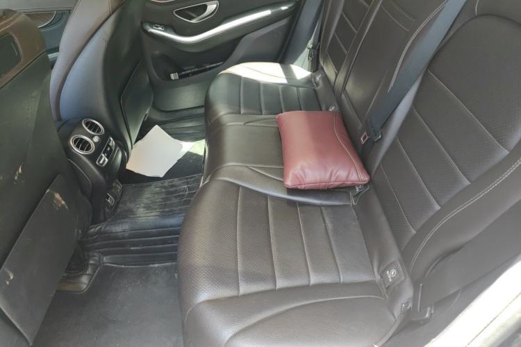 Used Mercedes-Benz GLC 2019 GLC 300 L 4MATIC Dynamic Model Left Rear Seat