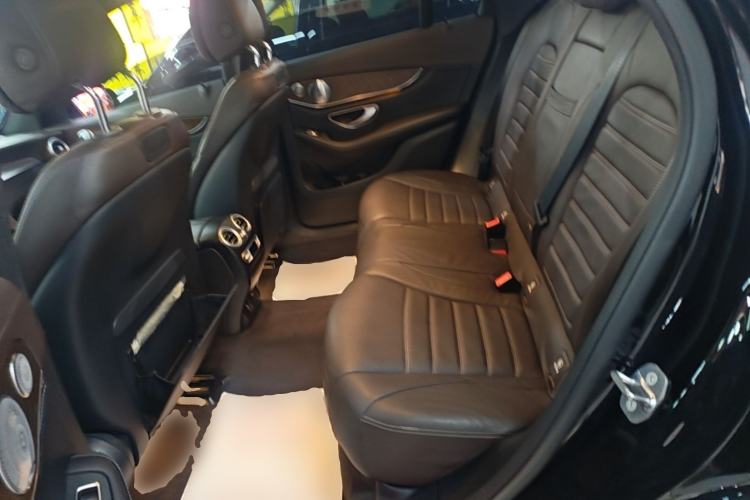 Used Mercedes-Benz GLC 2019 Refreshed GLC 300 L 4MATIC Dynamic Edition Left Rear Seat