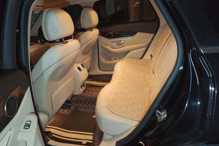 Used Mercedes-Benz GLC 2019 GLC 260 L 4MATIC Dynamic Model Left Rear Seat