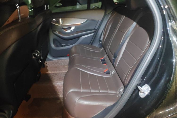 Used Mercedes-Benz GLC 2019 GLC 300 L 4MATIC Dynamic Model Left Rear Seat